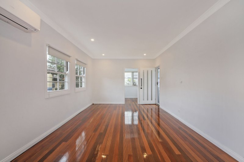 Photo - 52 Moree Street, Kedron QLD 4031 - Image 3