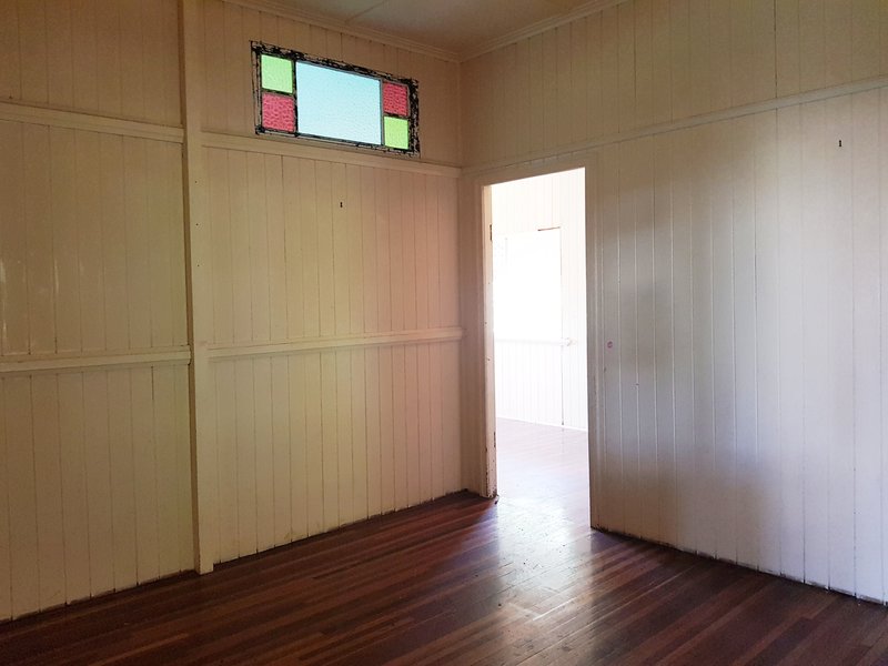 Photo - 52 Moreton St , Maryborough QLD 4650 - Image 5