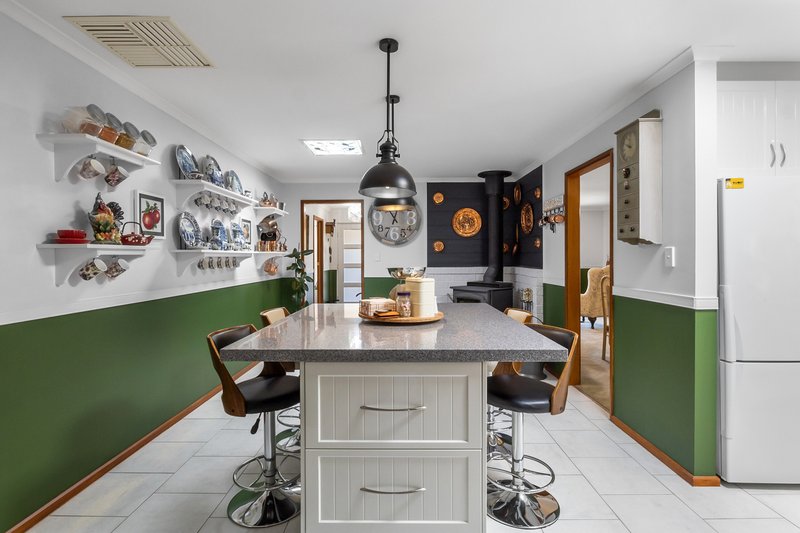 Photo - 52 Norman Avenue, Normanville SA 5204 - Image 8