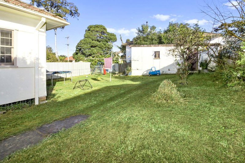 Photo - 52 North Street, Fairfield NSW 2165 - Image 10