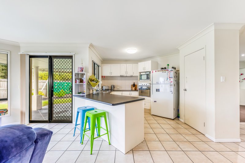 Photo - 52 Oak Grove Way, Sippy Downs QLD 4556 - Image 3