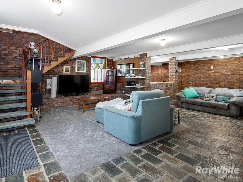 Photo - 52 Oakmere Street, Nudgee QLD 4014 - Image 11