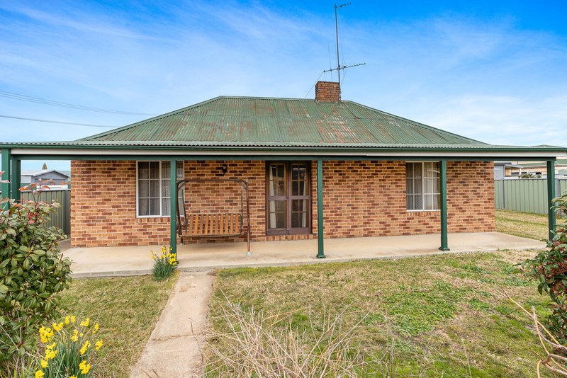 52 Orange Road, Blayney NSW 2799