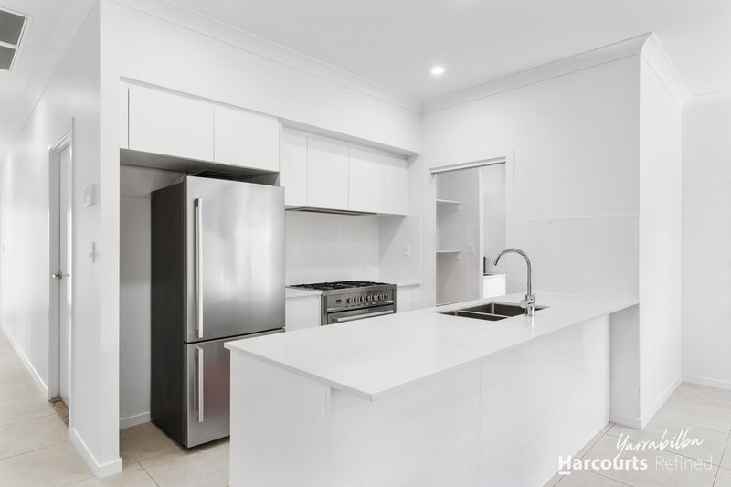 Photo - 52 Outlook Boulevard, Gleneagle QLD 4285 - Image 2