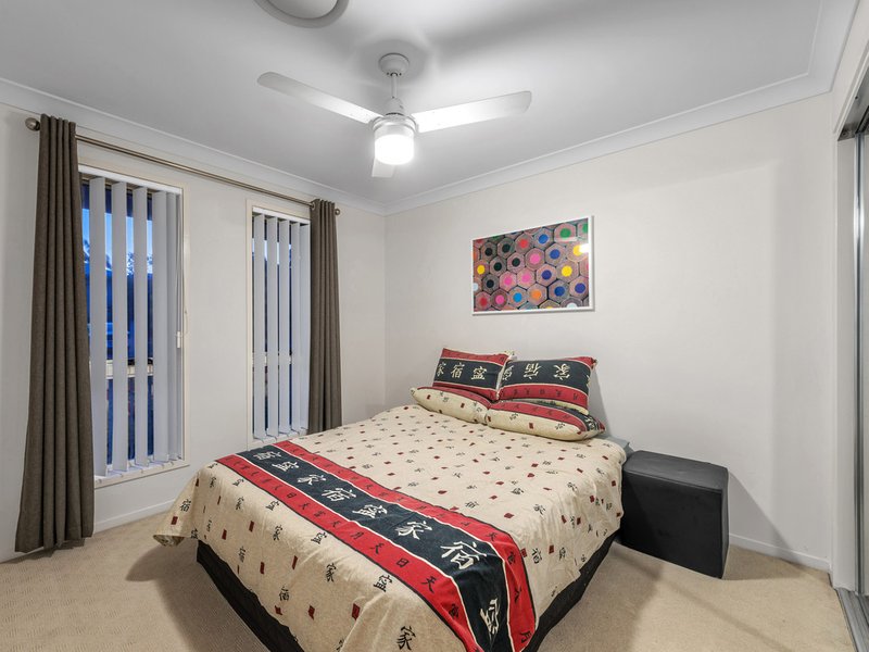 Photo - 52 Overlea Street, Nudgee QLD 4014 - Image 13