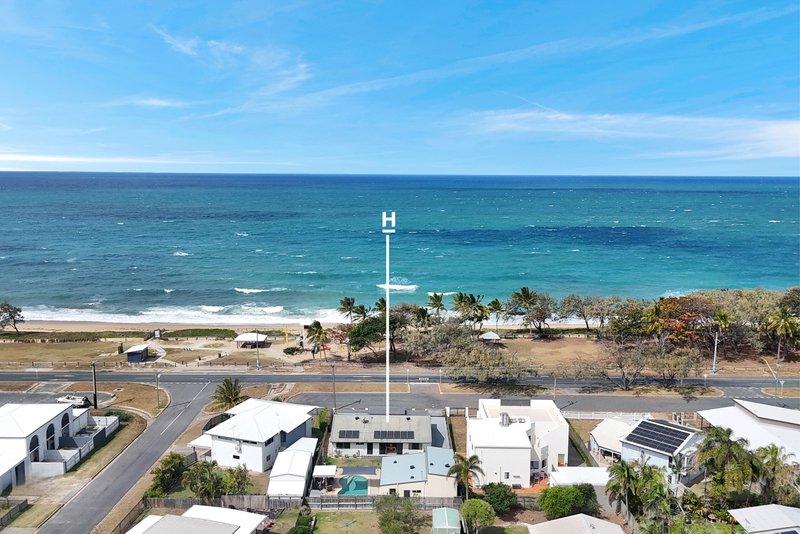 Photo - 52 Pacific Esplanade, Slade Point QLD 4740 - Image 1