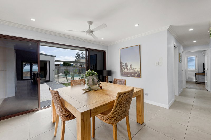 Photo - 52 Pacific Esplanade, Slade Point QLD 4740 - Image 9