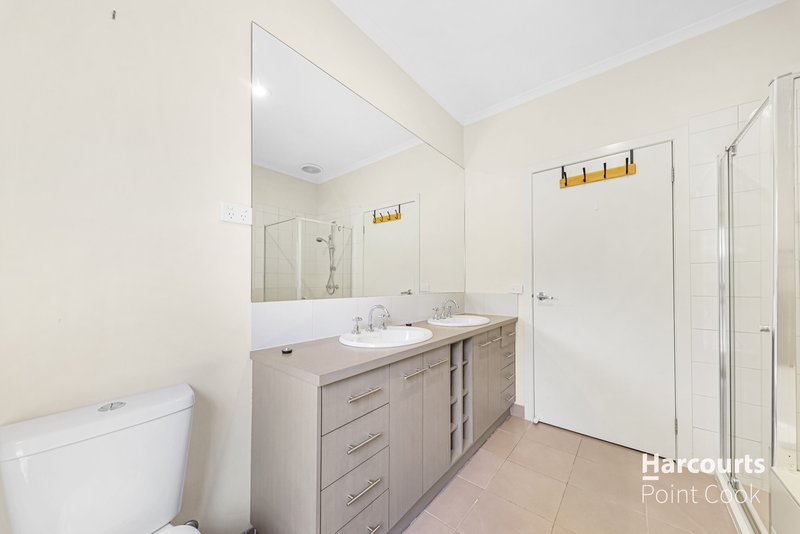 Photo - 52 Palmer Avenue, Point Cook VIC 3030 - Image 18