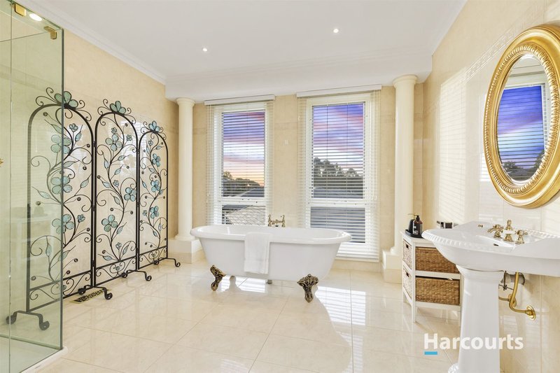 Photo - 52 Parkside Boulevard, Lysterfield South VIC 3156 - Image 11