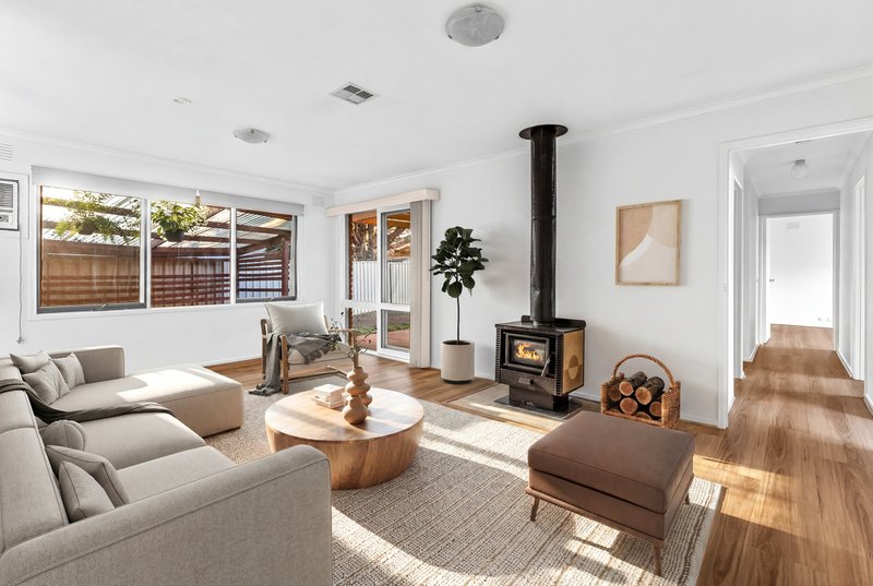 Photo - 52 Parramatta Road, Werribee VIC 3030 - Image 6