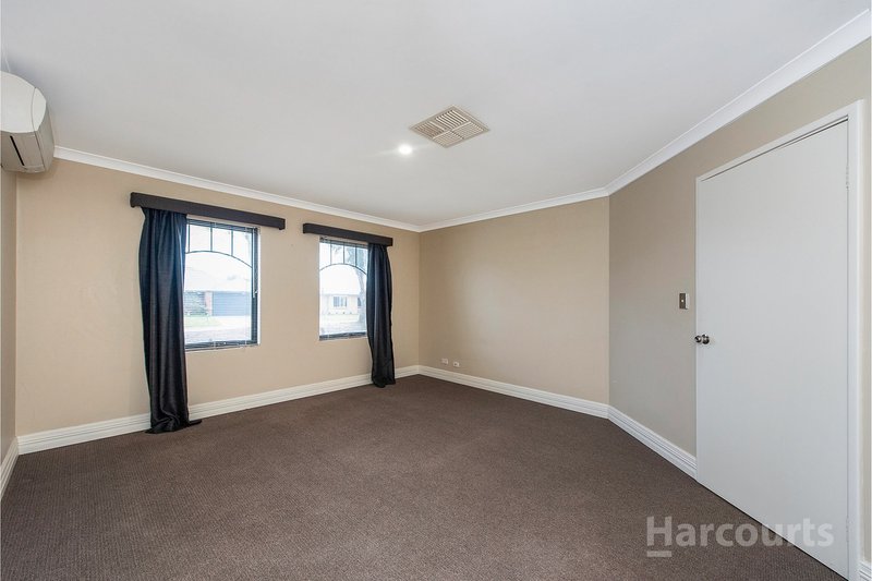 Photo - 52 Pebble Beach Boulevard, Meadow Springs WA 6210 - Image 5