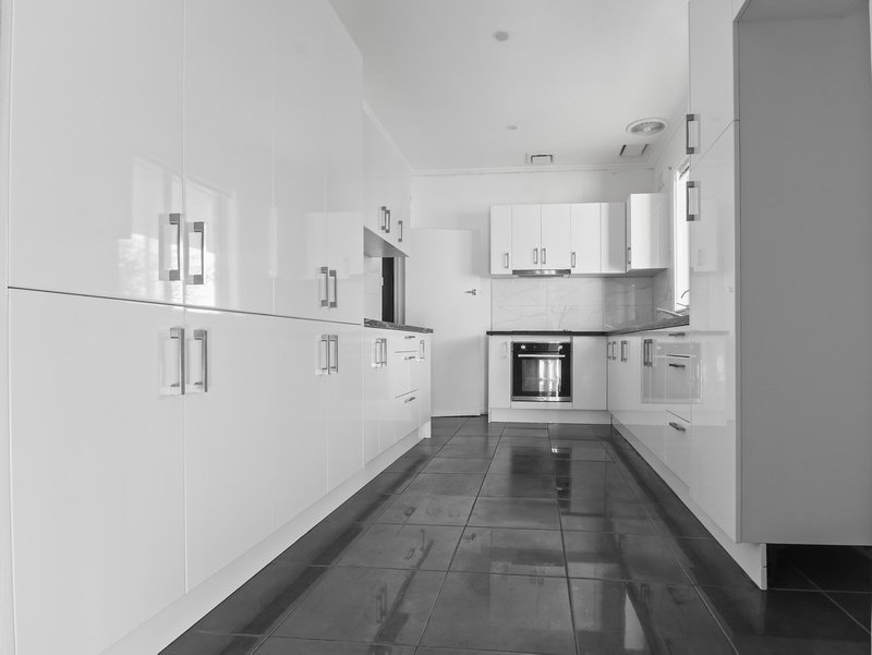 Photo - 52 Peterswool Road, Elizabeth Park SA 5113 - Image 2
