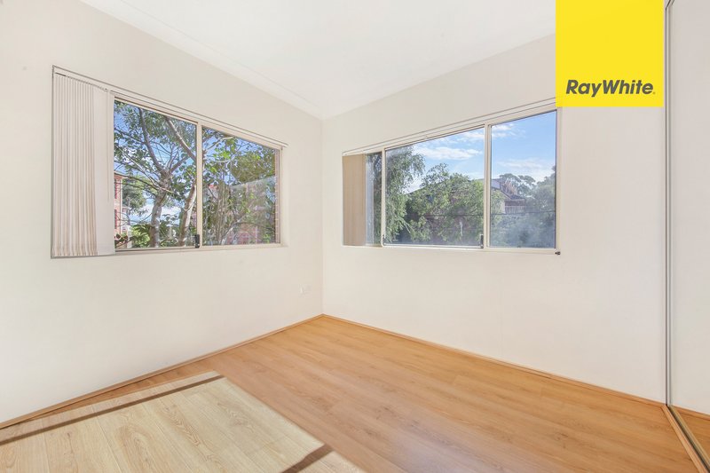 Photo - 5/2 Phillip Street, Riverwood NSW 2210 - Image 5