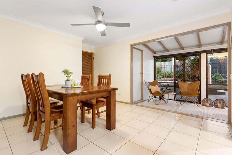 Photo - 52 Pimelea Street, Everton Hills QLD 4053 - Image 3