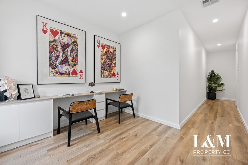 Photo - 52 Possum Drive, Beveridge VIC 3753 - Image 3