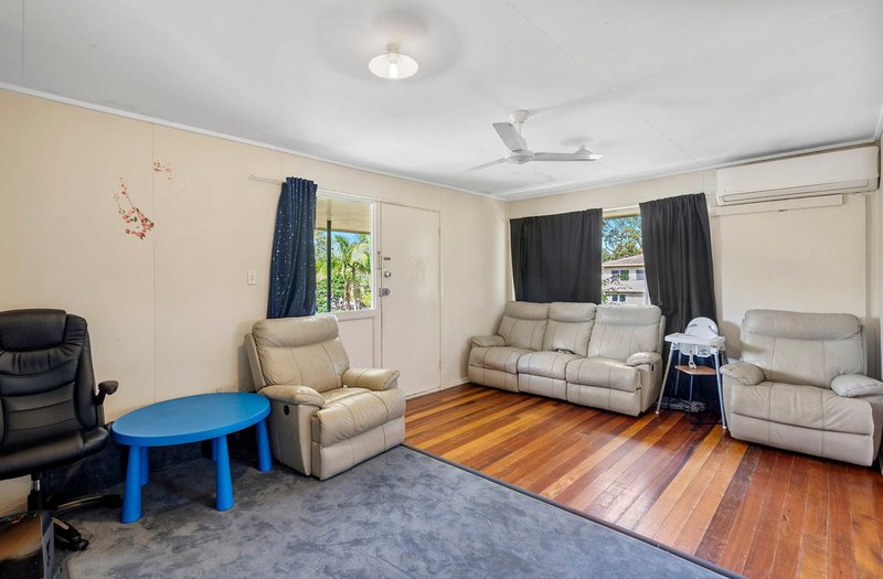 Photo - 52 Queens Road, Slacks Creek QLD 4127 - Image 2