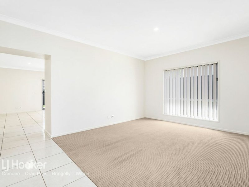 Photo - 52 Radisich Loop, Oran Park NSW 2570 - Image 5