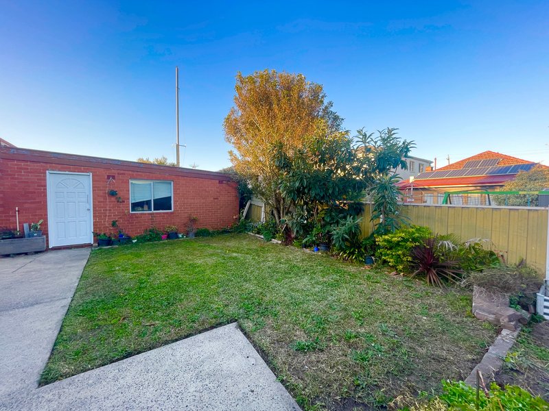 Photo - 52 Richmond Street, Rockdale NSW 2216 - Image 11