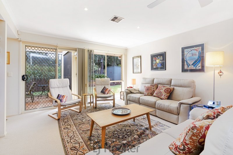 Photo - 52 Robinia Grove, Garden Suburb NSW 2289 - Image 6