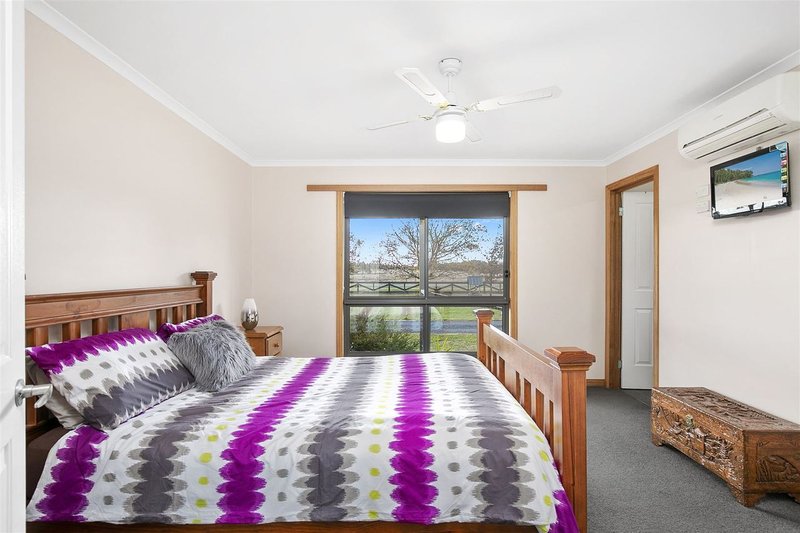 Photo - 52 Rose Hill Road, Mount Rowan VIC 3352 - Image 8