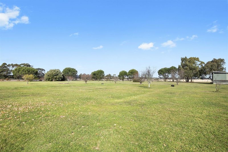 Photo - 52 Rose Hill Road, Mount Rowan VIC 3352 - Image 12