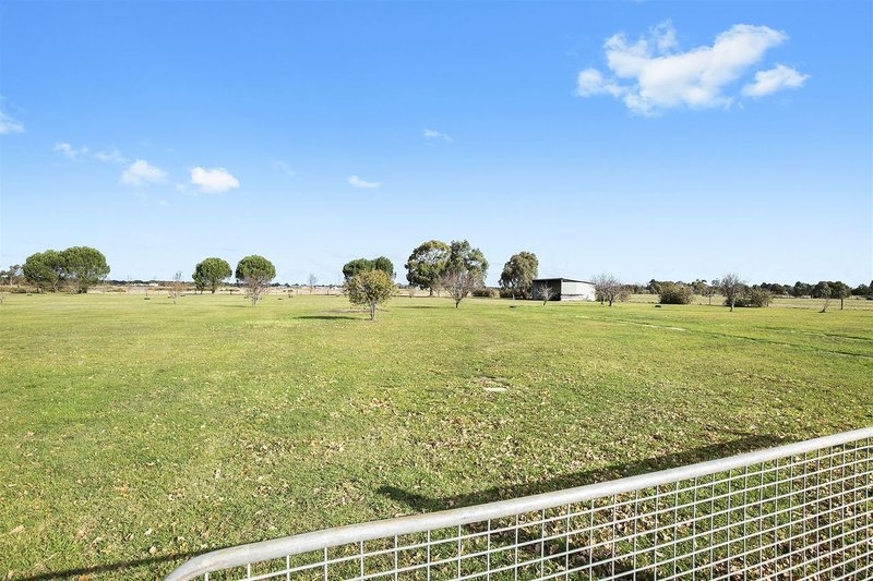 Photo - 52 Rose Hill Road, Mount Rowan VIC 3352 - Image 13