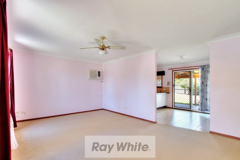 Photo - 52 Royena Court, Crestmead QLD 4132 - Image 4