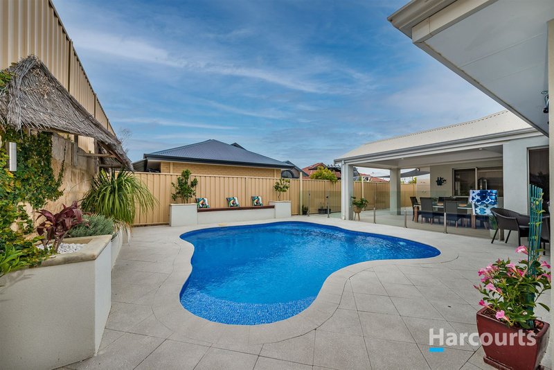 Photo - 52 Rupara Circle, Quinns Rocks WA 6030 - Image 7