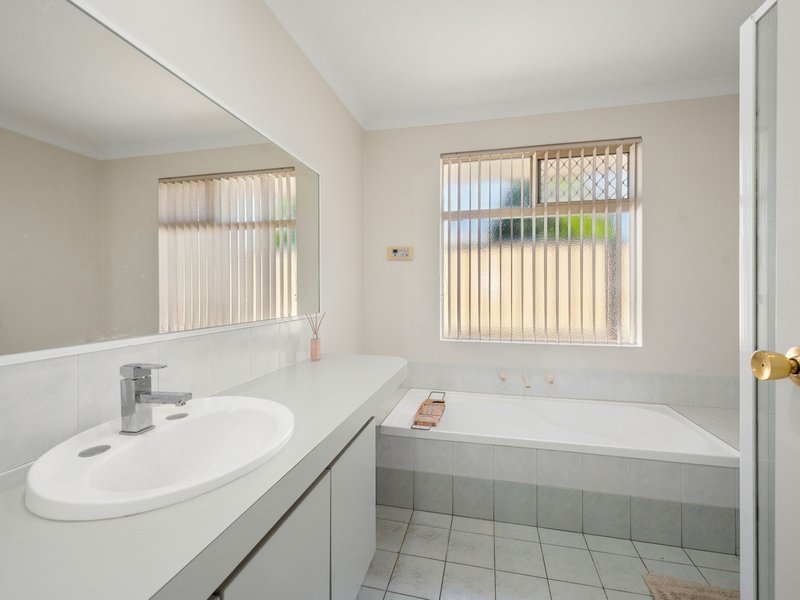Photo - 52 Russell Street, East Cannington WA 6107 - Image 17