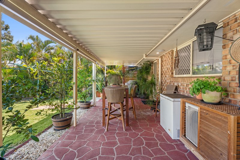Photo - 52 Saint Joseph Drive, Urraween QLD 4655 - Image 16