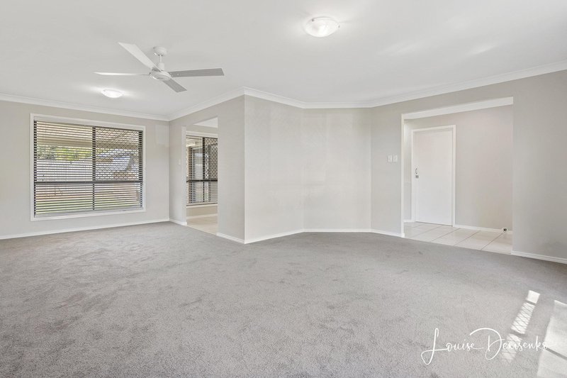 Photo - 52 Seaholly Crescent, Victoria Point QLD 4165 - Image 8