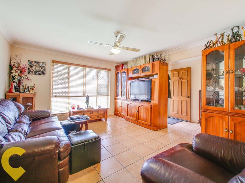 Photo - 52 Silkyoak Drive, Morayfield QLD 4506 - Image 4