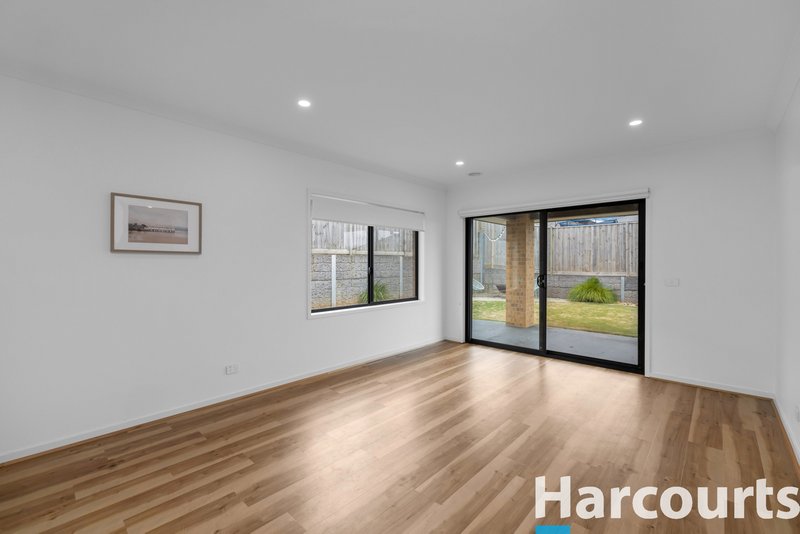 Photo - 52 Skyline Drive, Warragul VIC 3820 - Image 6