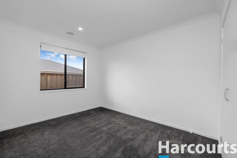 Photo - 52 Skyline Drive, Warragul VIC 3820 - Image 11