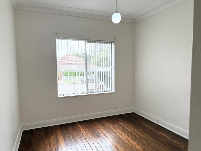 Photo - 52 Stanley Street, Burwood NSW 2134 - Image 3