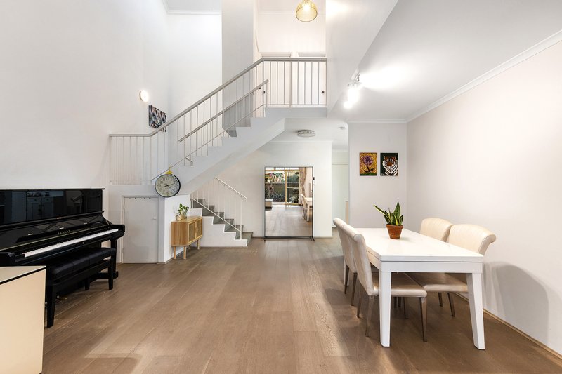 Photo - 5/2 Stanley Street, St Ives NSW 2075 - Image 1