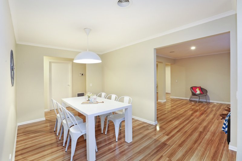 Photo - 52 Streeton Close, Corio VIC 3214 - Image 7