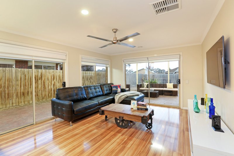 Photo - 52 Streeton Close, Corio VIC 3214 - Image 8