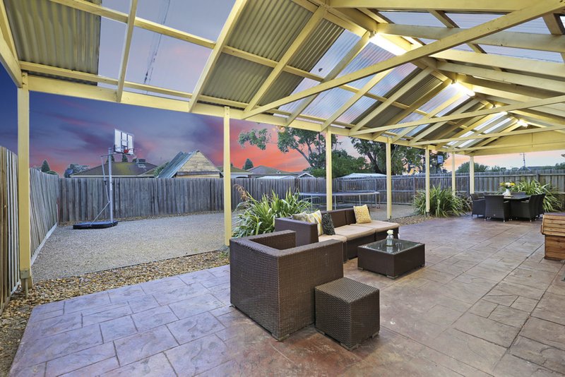 Photo - 52 Streeton Close, Corio VIC 3214 - Image 15