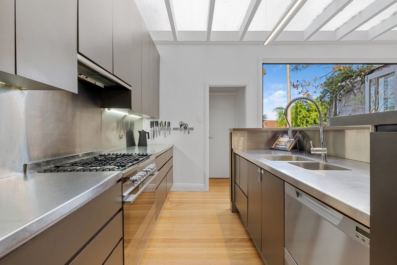 Photo - 52 Surrey Street, Darlinghurst NSW 2010 - Image 3
