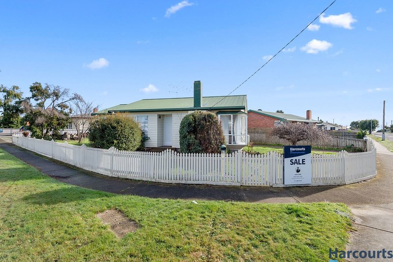 Photo - 52 Tarleton Street, East Devonport TAS 7310 - Image 13