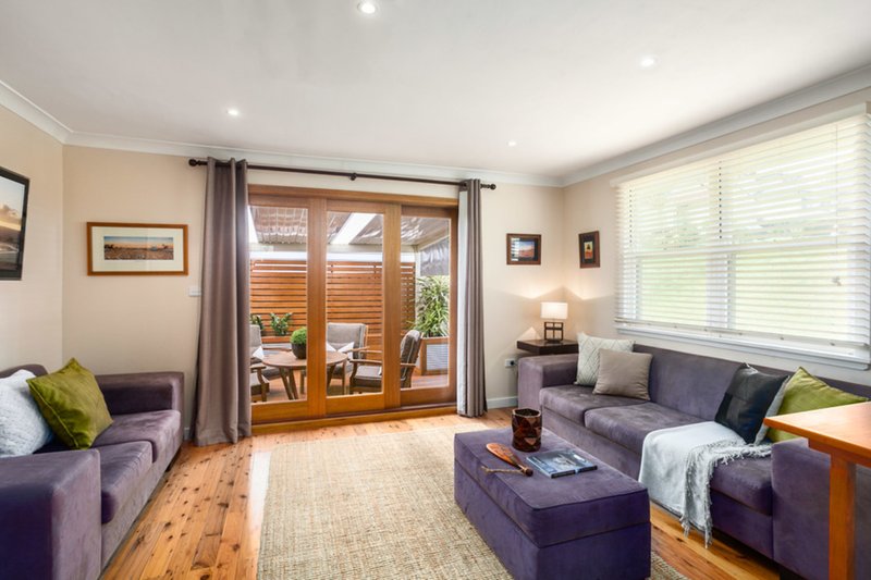 Photo - 52 Taronga Avenue, Mount Saint Thomas NSW 2500 - Image 4