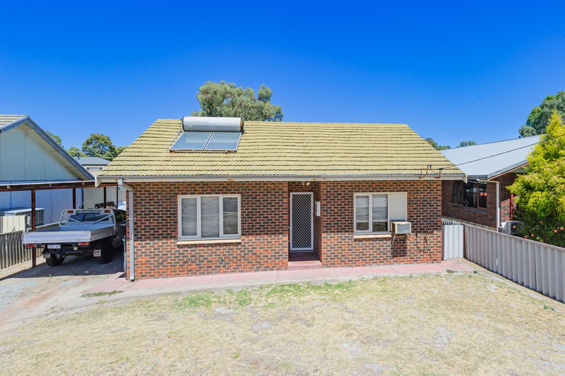 52 Toodyay Road, Middle Swan WA 6056