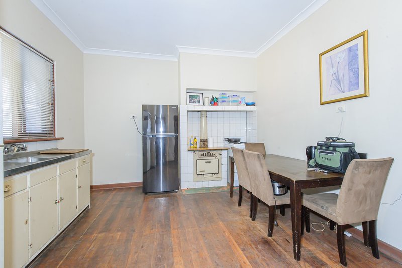 Photo - 52 Toodyay Road, Middle Swan WA 6056 - Image 9