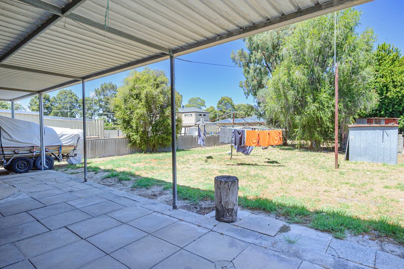 Photo - 52 Toodyay Road, Middle Swan WA 6056 - Image 13