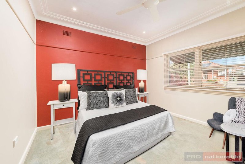 Photo - 52 Tracey Street, Revesby NSW 2212 - Image 5