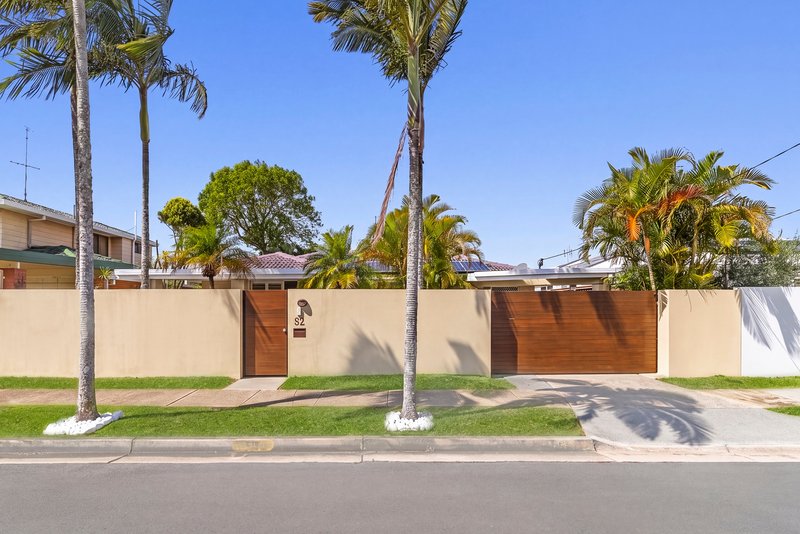 Photo - 52 Twelfth Avenue, Palm Beach QLD 4221 - Image 3