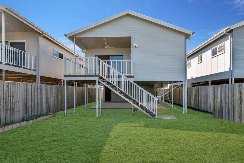 Photo - 52 Twelfth Avenue, Railway Estate QLD 4810 - Image 10