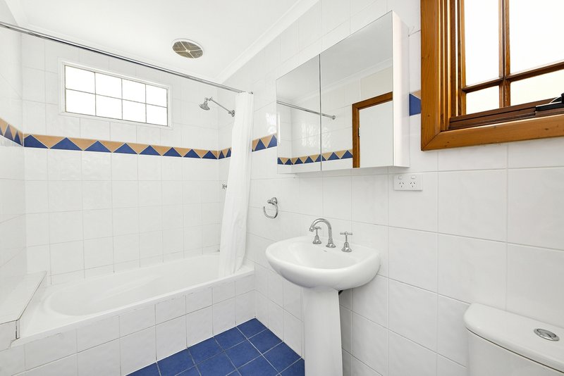 Photo - 52 Union Street, Erskineville NSW 2043 - Image 5
