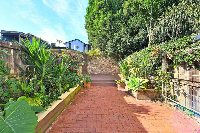 Photo - 52 Union Street, Erskineville NSW 2043 - Image 6